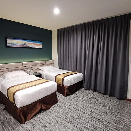 Meriton Inn Kuantan Zewnętrze zdjęcie