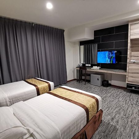 Meriton Inn Kuantan Zewnętrze zdjęcie