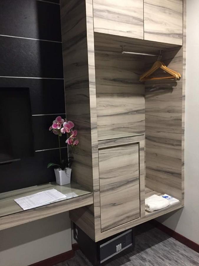 Meriton Inn Kuantan Zewnętrze zdjęcie
