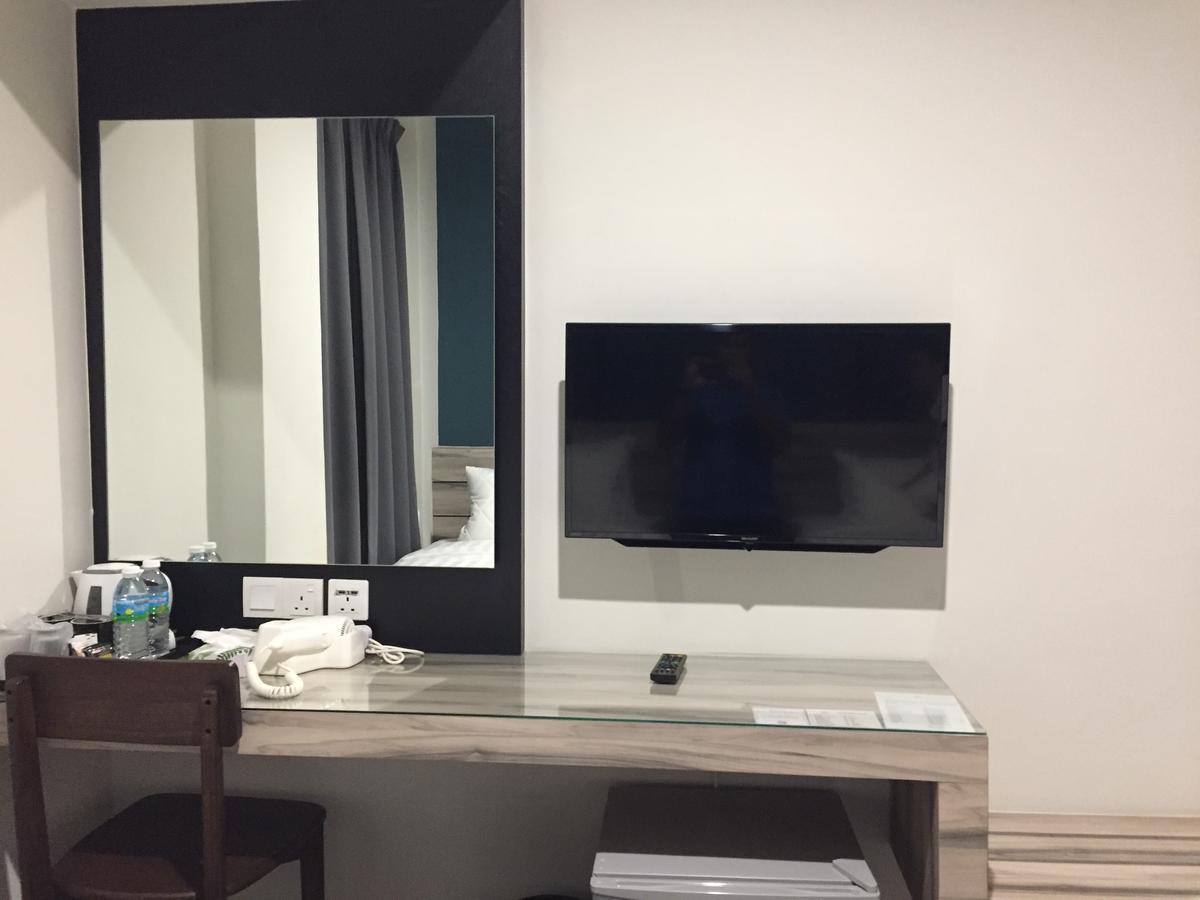 Meriton Inn Kuantan Zewnętrze zdjęcie